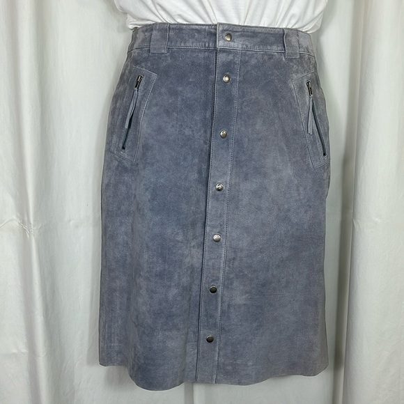 New Frontier, A-line, fully lined, snap front closure,...